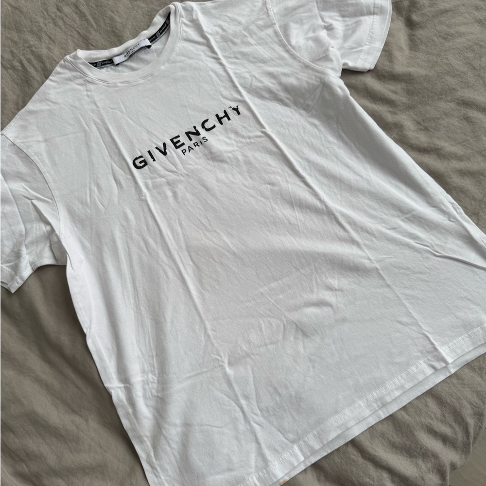 Givenchy Paris White logo T-Shirt